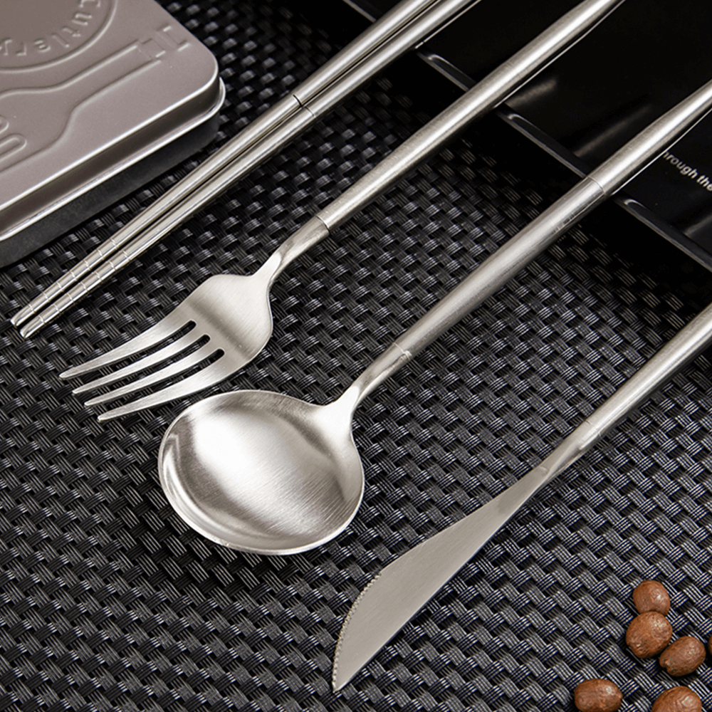 Outlery - Collapsible Cutlery & Chopsticks That Fit In Your Pocket