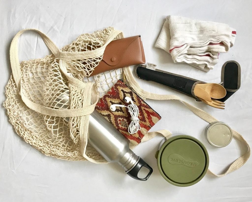 8-PRODUCTS-FOR-ZERO-WASTE-TRAVEL