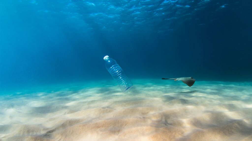 3-FACTS-OF-WATER-BOTTLES2